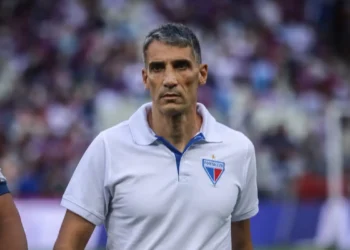 Fortaleza demite técnico Juan Pablo Vojvoda após 4 temporadas