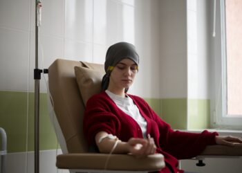 Junho Laranja: Bahia reforça alerta sobre anemia e leucemia com foco na prevenção e diagnóstico precoce