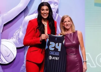 Brasileira Kamila Cardoso é escolhida pelo Chicago Sky no draft da WNBA
