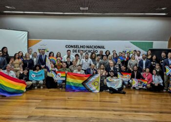 Nove em cada dez estudantes LGBTI+ sofreram agressão verbal na escola