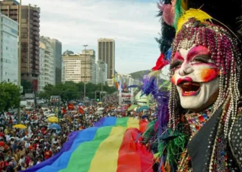 Dia do Orgulho LGBTQIA+: país tem longa história de luta por direitos