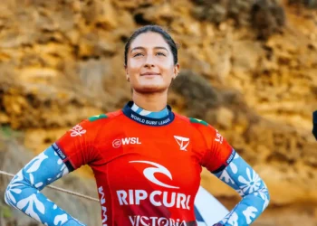 Surfe: Luana Silva é vice-campeã da etapa de Bells Beach