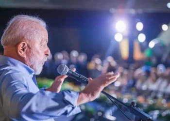 Lula chama guerra em Gaza de genocídio e critica “hipocrisia”