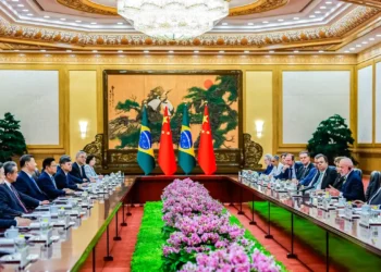 Lula celebra acordo entre China e EUA: “Tarda, mas não falha”