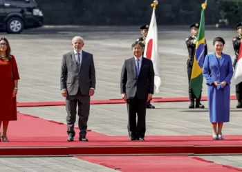 Lula e Janja são recebidos por casal imperial do Japão