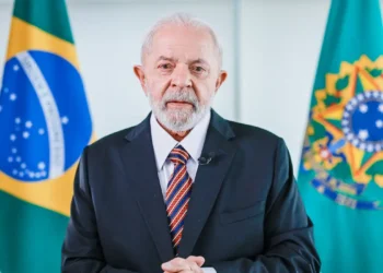 Lula: Equador deve desculpas ao México por invasão de embaixada