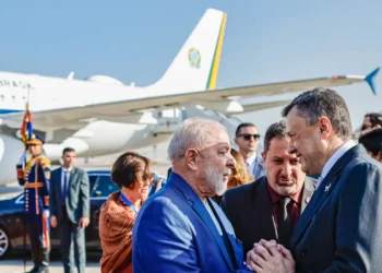 Presidente Lula chega ao Egito para visita oficial de dois dias