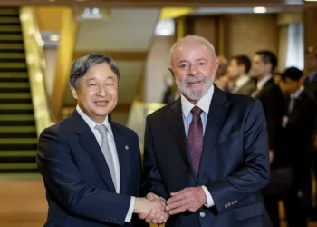 “Não adianta pedir anistia antes do julgamento”, diz Lula no Japão