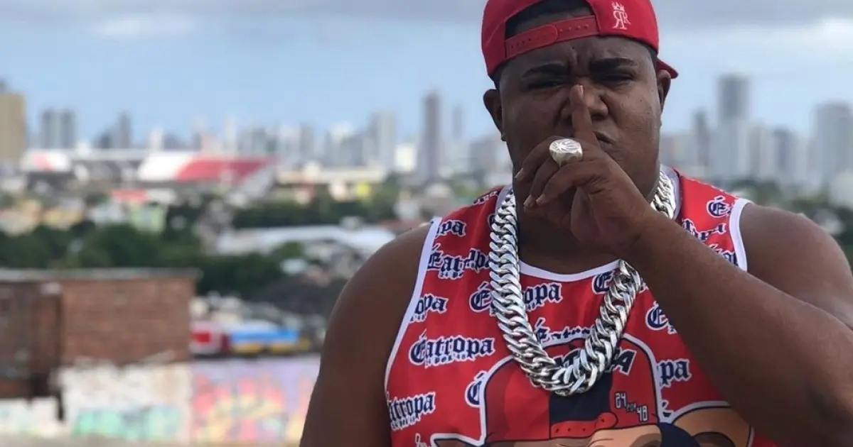 MC Elloco, da dupla com Shevchenko, morre aos 34 anos