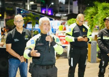Transalvador realiza roda de conversa com motociclistas no Rio Vermelho