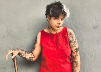 Gabriela Majá apresenta sua versatilidade musical na Casa da Mãe