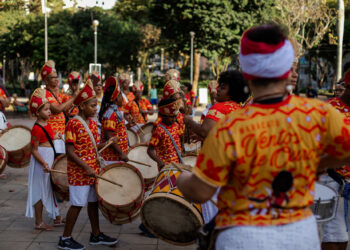 Maracatu Ventos de Ouro abre inscrições para Oficinas de Introdução ou Maracatu de Baque Virado
