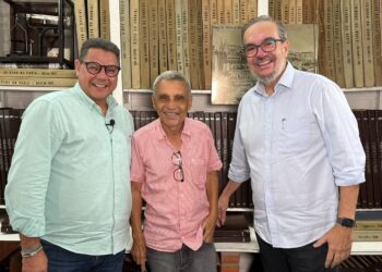 Ícone do rádio e do Carnaval, Cristóvão Rodrigues é o entrevistado desta semana do Multiálogos