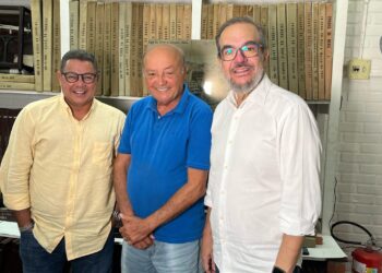 Joaci Góes revela trajetória e desvenda mitos no videocast Multiálogos
