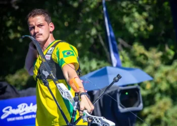 Tiro com arco: Marcus D’Almeida é eleito melhor arqueiro do mundo
