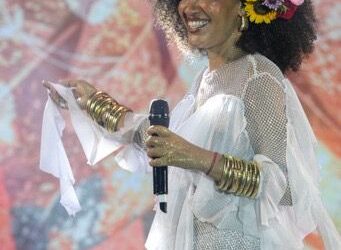 Mariene de Castro realiza nova edição do Santo de Casa com participação de Carlinhos Brown e Filhos de Grandhy
