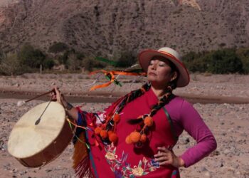 Cantora argentina Maryta de Humahuaca faz show gratuito no Instituto Cervantes nesta sexta (04)