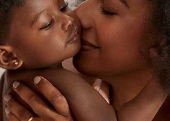 Mães que adotam. O poder da “maternidade socioafetiva”