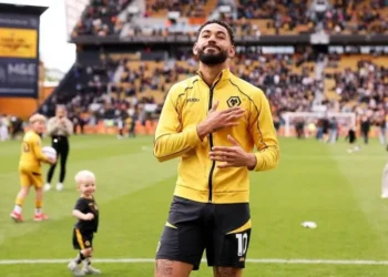 Matheus Cunha acerta com Manchester United por quase R$ 480 milhões, diz jornalista