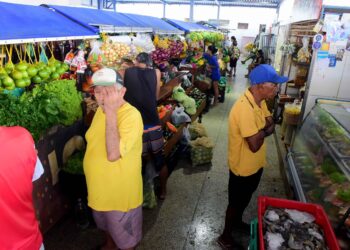 Semop abre pregões presenciais para permissionários de boxes em mercados de Salvador
