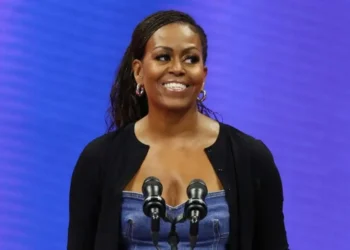 Somente Michelle Obama poderia derrotar Trump nas eleições, de acordo com pesquisa