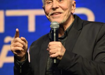 Núcleo de Decoração da Bahia realiza café da manhã com palestra de Miguel Falabella