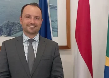 Embaixador húngaro é chamado ao Itamaraty para falar sobre Bolsonaro