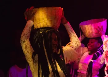 Salvador 476 anos: Espetáculo teatral homenageia força e papel da mulher na sociedade