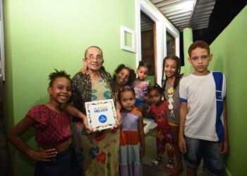 Prefeitura entrega 100 casas reformadas pelo Morar Melhor em Ilha Amarela