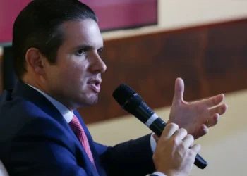 Motta diz que decisão de pautar PL da Anistia é de líderes partidários