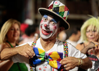 Audiência pública discute criação do Dia Municipal do Desfile dos Palhaços do Rio Vermelho