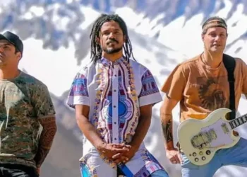 Natiruts entra com ação contra gravadora Sony após rombo de R$ 1 milhão em pagamento de royalties