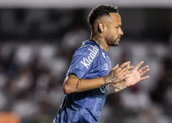 Neymar segue lesionado e desfalca Santos contra o Bahia no Brasileirão