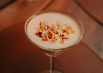 Maria Mata Mouro lança nova carta de drinks inspirada nos cheiros e gostos das nossas matas