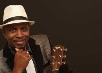 O Vila Ocupa o MAB recebe o recital poético e musical da escritora santomense Olinda Beja no Museu de Arte da Bahia