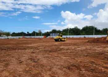 Técnico de segurança, analista de produção, encanador, pedreiro e mais: construtora anuncia 114 vagas de emprego em Salvador