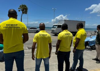 Semop inicia operação para retirada de pichações nos circuitos do Carnaval 