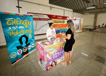 Governo do Estado entrega nova Sala Elas à Frente no Metrô, em Salvador
