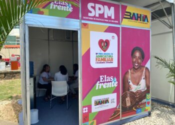 Mulheres contam com Espaço Elas à Frente da SPM na 15ª Feira Baiana da Agricultura Familiar e Economia Solidária