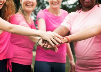 Outubro Rosa: diagnóstico precoce e prevenção continuam sendo as melhores formas de mudar o cenário do câncer de mama