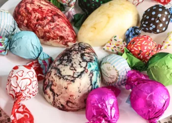 Alta mundial do cacau impacta custos do chocolate e vendas da Páscoa