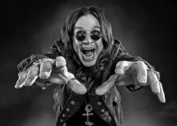 Morre Ozzy Osbourne, lenda do heavy metal, aos 76 anos