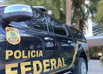 Polícia Federal combate grupo que envia drogas para Europa em aviões