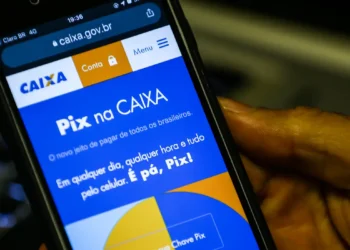 Usuários têm dificuldades para usar Pix em aplicativo da Caixa