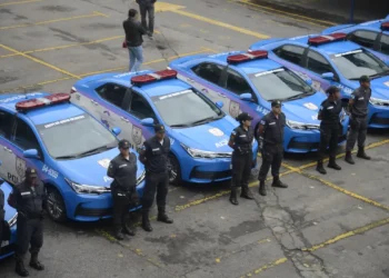 Polícia Militar prende mais de 400 pessoas durante carnaval no Rio