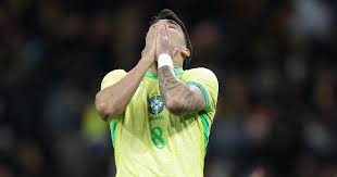 Federação Inglesa “quer banir Paquetá para sempre” caso seja condenado, diz jornal