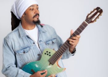 Paulo Marcos celebra os 40 anos da Axé Music com show na Praça das Artes, no Pelourinho