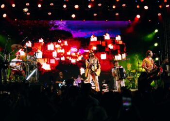Falamansa leva o forró universitário ao Largo do Pelourinho