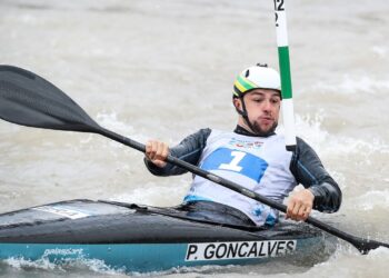 Paris 2024: Pepê Gonçalves carimba vaga na canoagem slalom