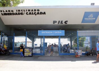 Plano Inclinado Liberdade / Calçada passará por manutenção nesta quarta